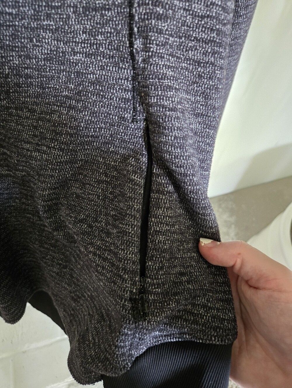 Lululemon Runderful 1/2 Zip - Picture 10 of 14